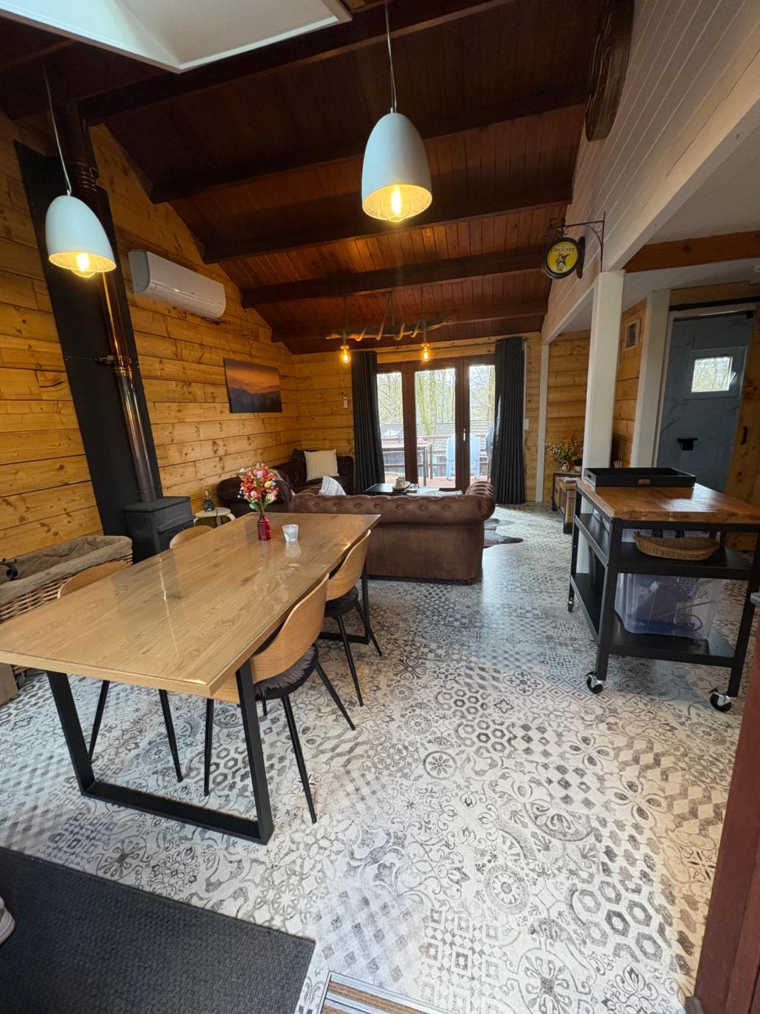 Rendeux Chalet 9 La Boverie מראה חיצוני תמונה
